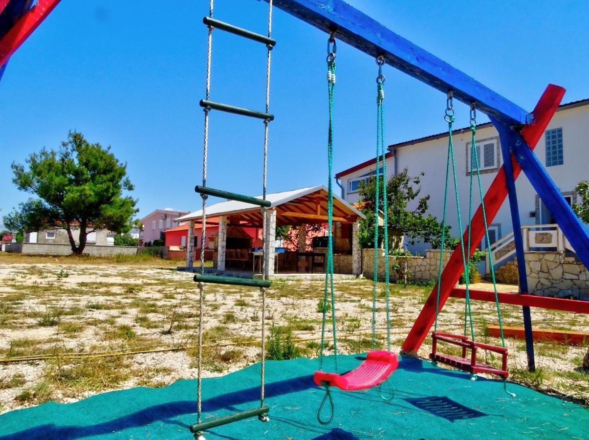 Apartments Zoka Vir Zewnętrze zdjęcie